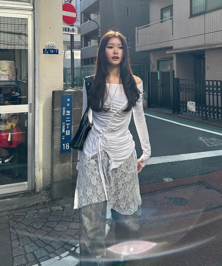 【Flare up】Handmade Twisted One-Shoulder Long Sleeve [Black / White / Gray]
