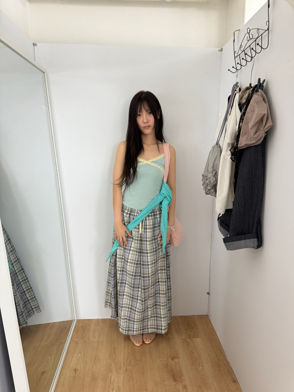 【hippie dippy】撞色拼接蕾絲背心 - 4 colors