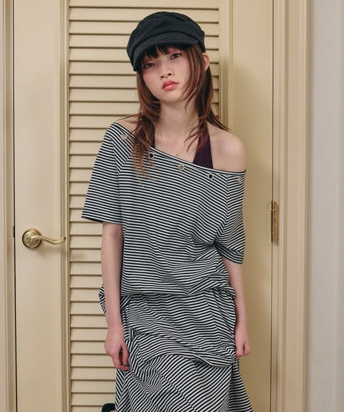 金屬圓圈斜肩短袖 - 4 colors