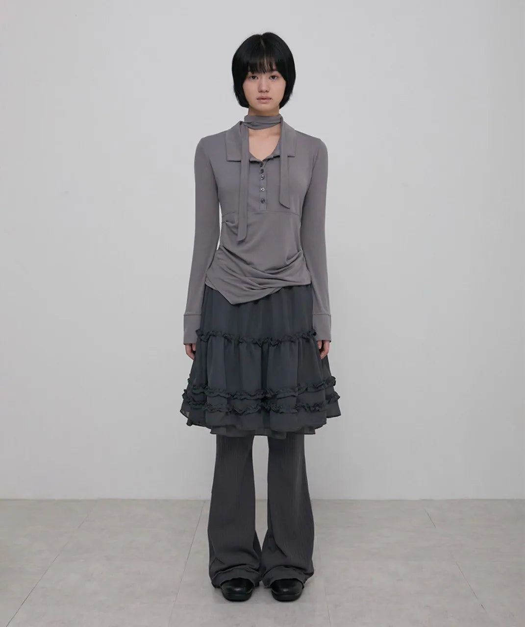 【Flare up】Layered Ruffle Skirt Pants [Black / Charcoal]