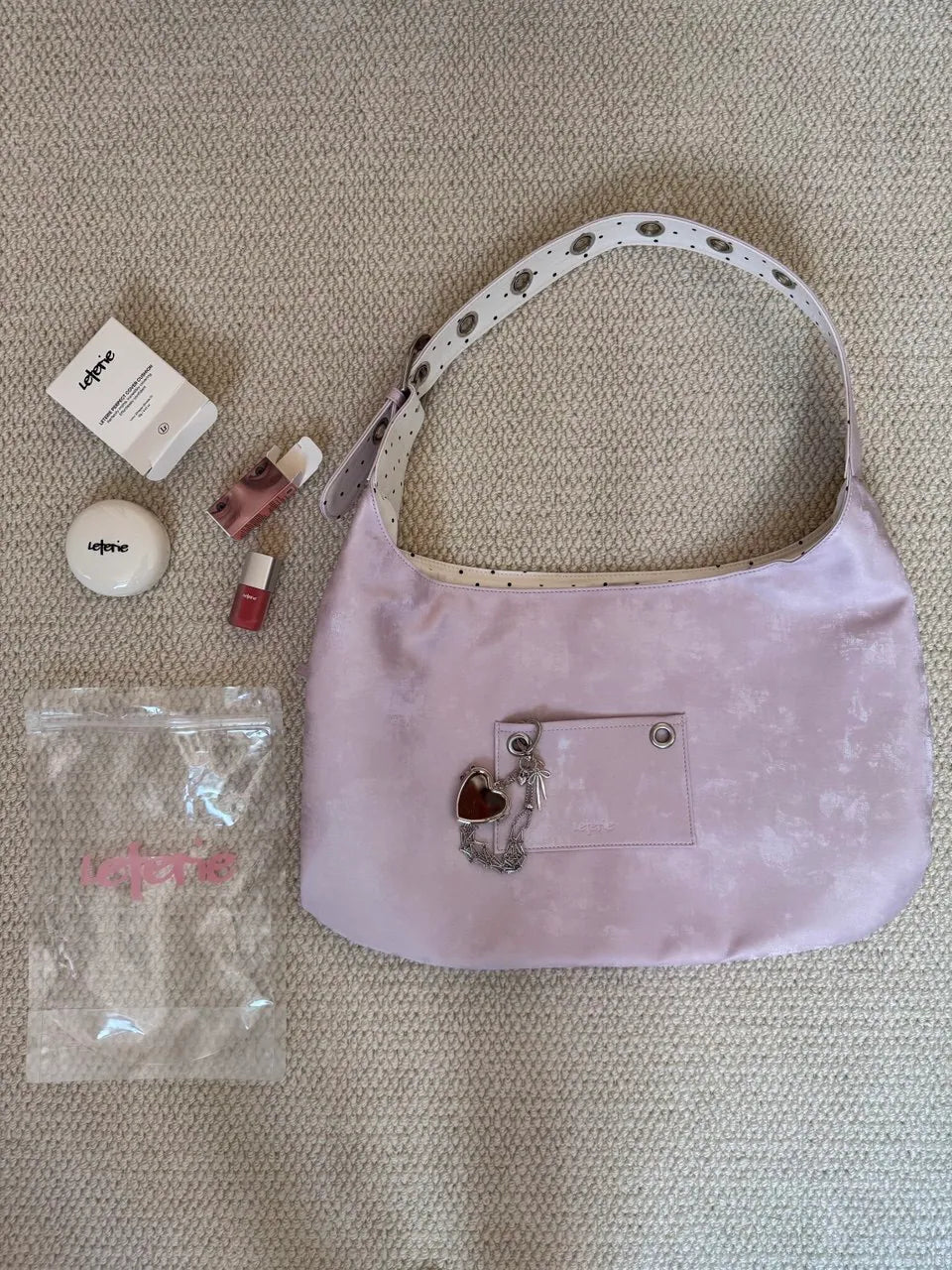 【Leterie】BUCKLE REVERSIBLE SHOULDER BAG [ 3 colors]