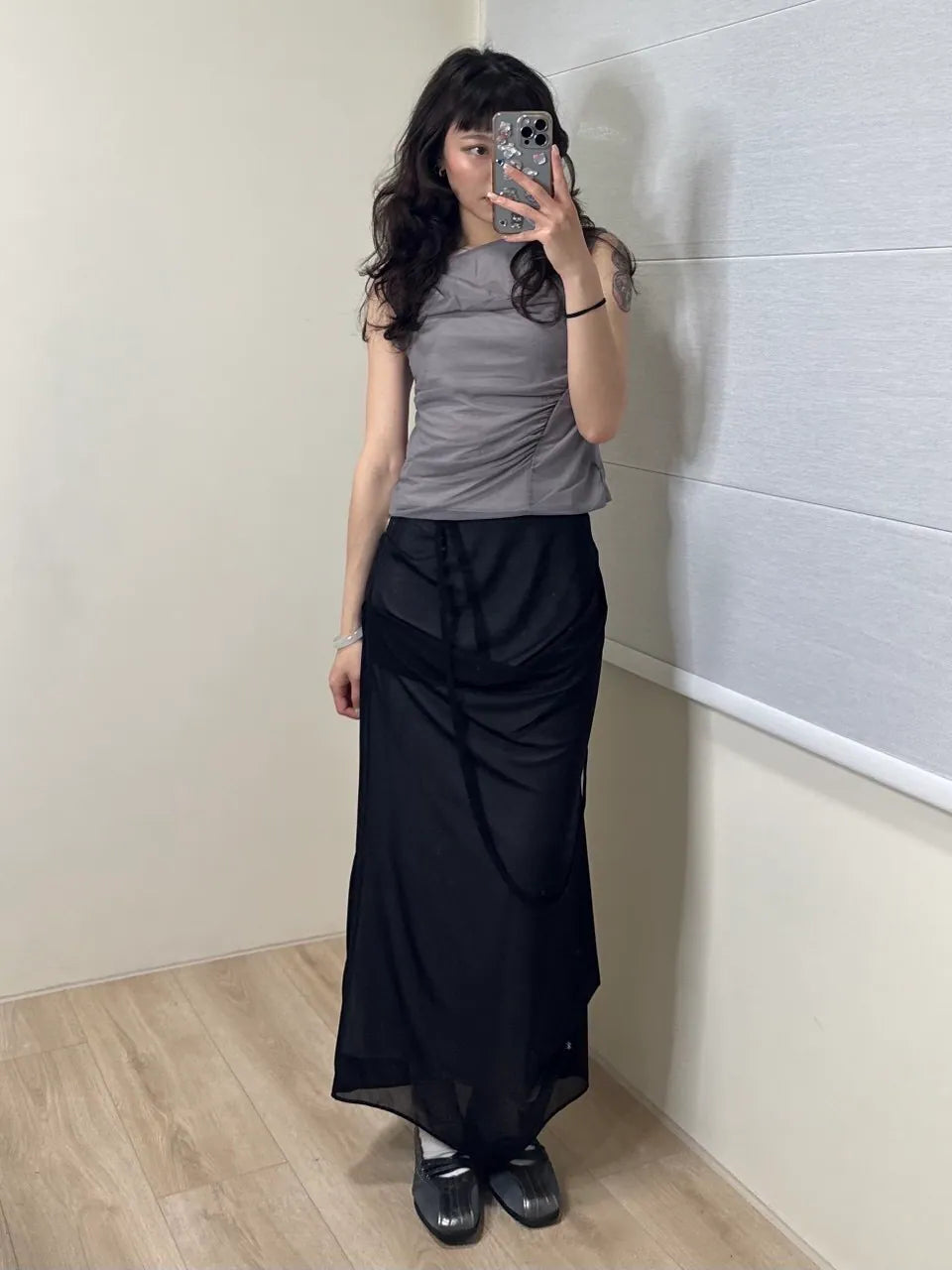 【Flare up】Draped Mesh Layered Sleeveless [Black / Gray]