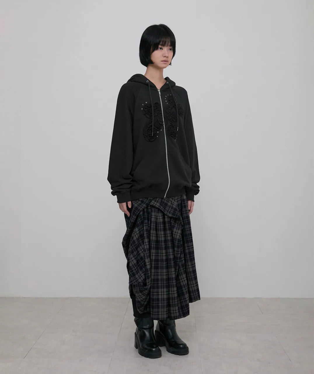 【Flare up】Ruffle Zip Hoodie  [Black / Gray / Dark gray / Cream]