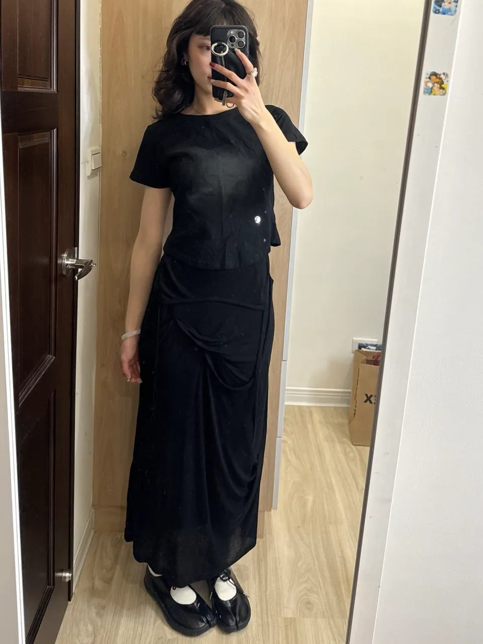 【Flare up】 Asymmetrical Draped Long Skirt [Black / Charcoal]