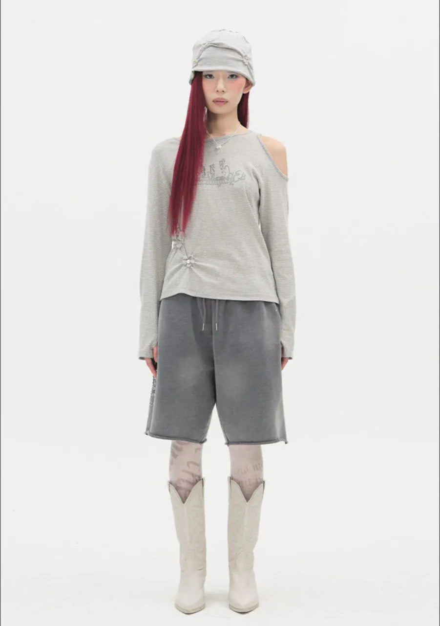 【typeservice】Flower Button Cut Out Top [Gray / Green]