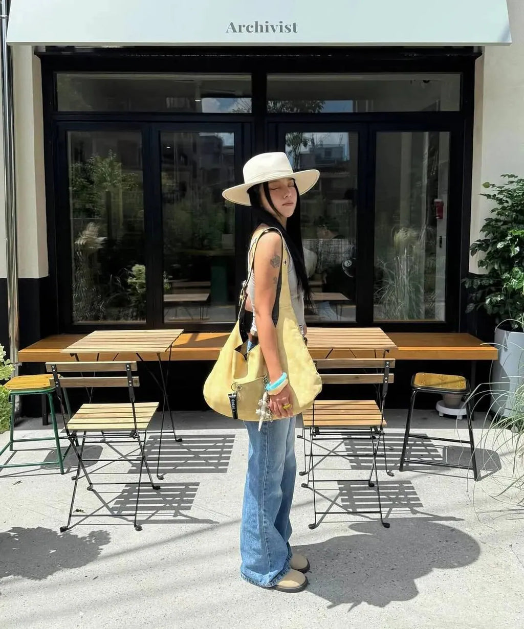 【Leterie】BUCKLE REVERSIBLE SHOULDER BAG [5 colors] （咖啡色現貨）