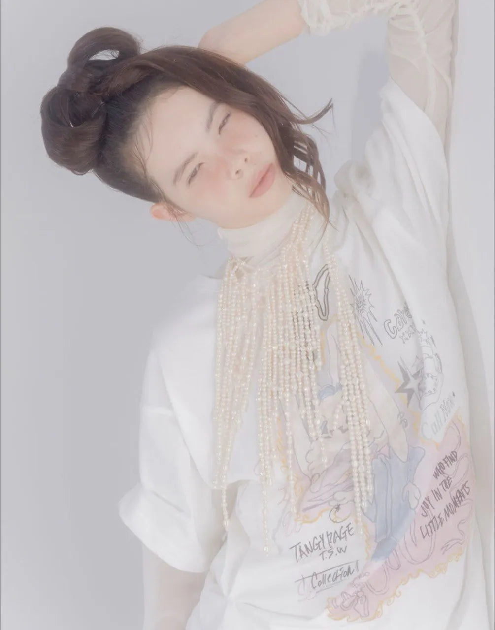 【typeservice】Rabbit Ruched Top [White / Charcoal]