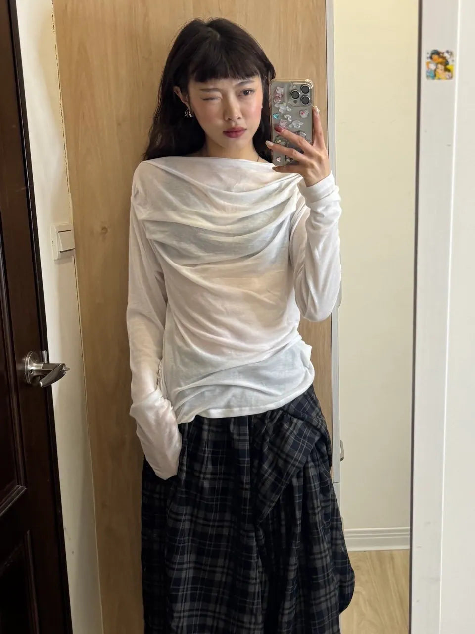 褶皺平口透膚薄長袖