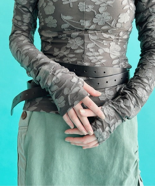 【musubore】褶皺滿版立體花紋薄長袖