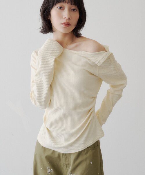 【KASTANE】鈕扣露肩剪裁設計長袖 - 5 colors
