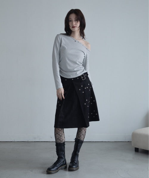 【VACANCY】金屬排扣斜肩條文薄長袖 - 3 colors