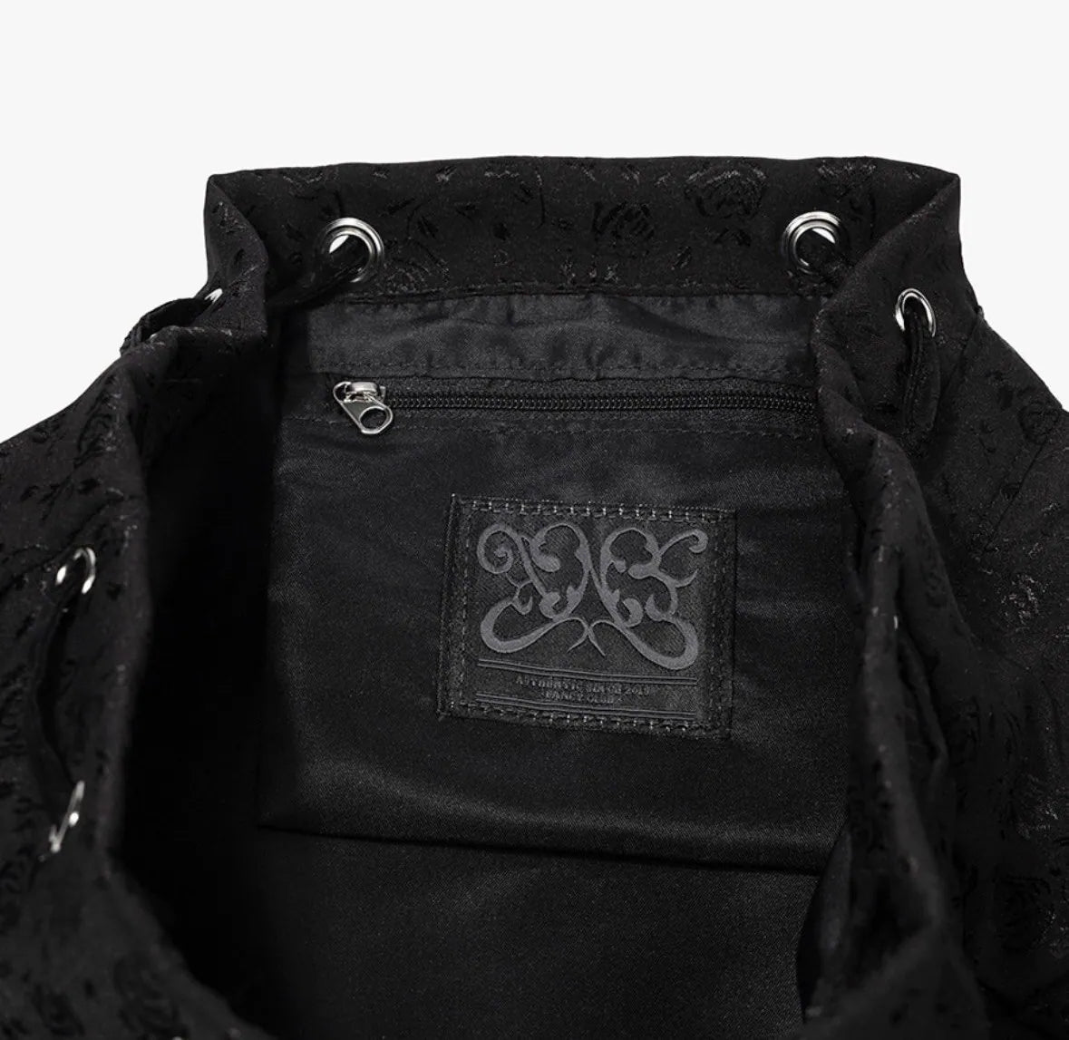 【Fancy Club】SATIN EYELET BACKPACK [White / Black]