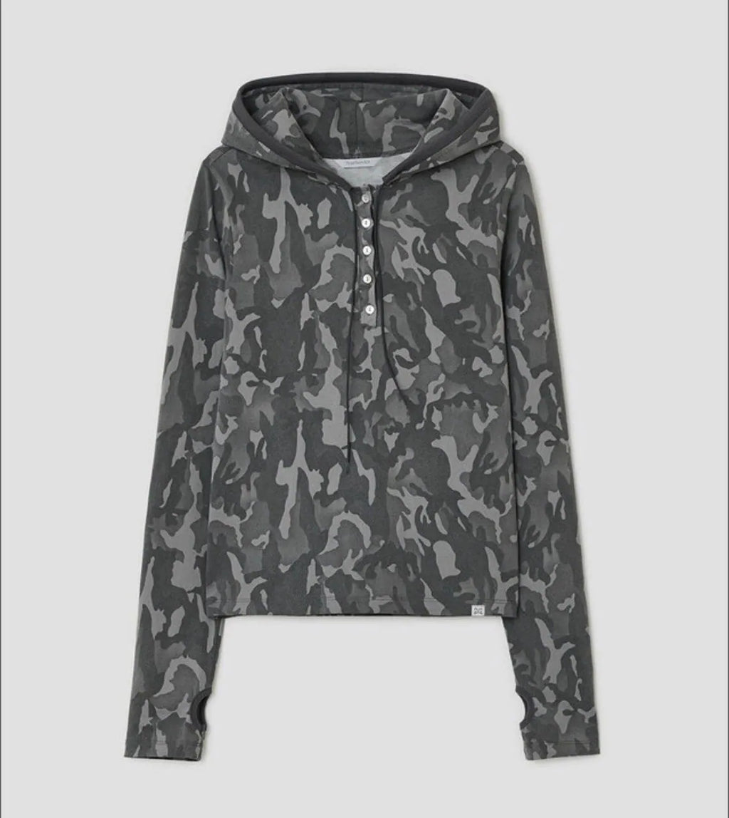 【typeservice】Camo Slim Hoodie [Charcoal]