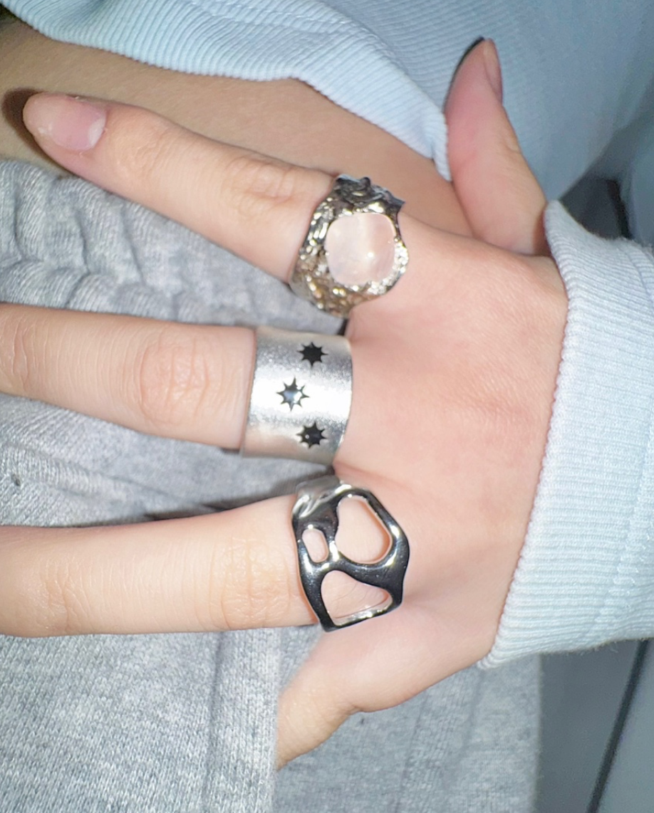【3amgang】Bumpy crystal ring