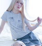 【typeservice】Cry Eyes Stripe Short Sleeve Top - grey