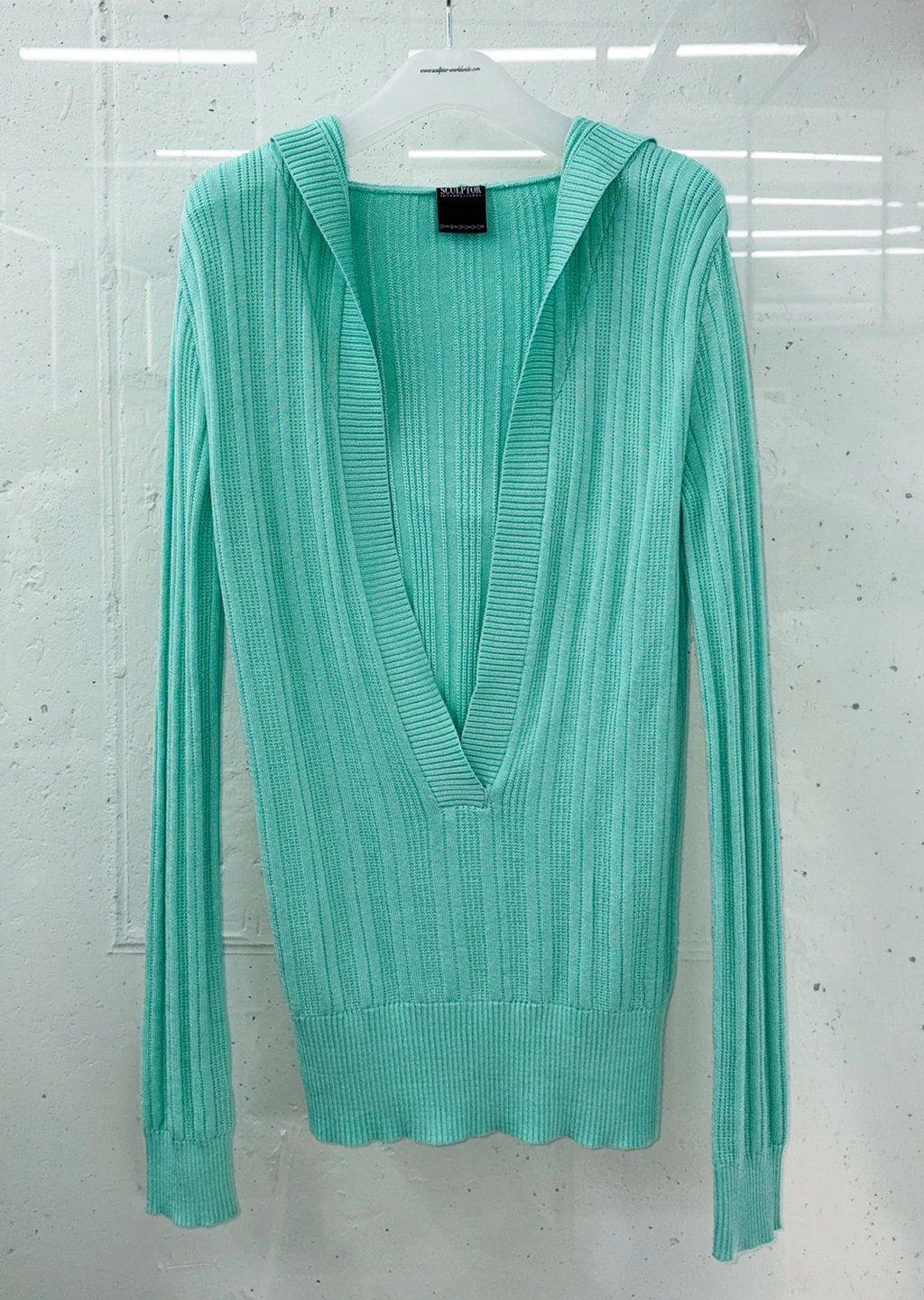 【SCULPTOR】Deep V Cut Hooded Sweater - 3 colors