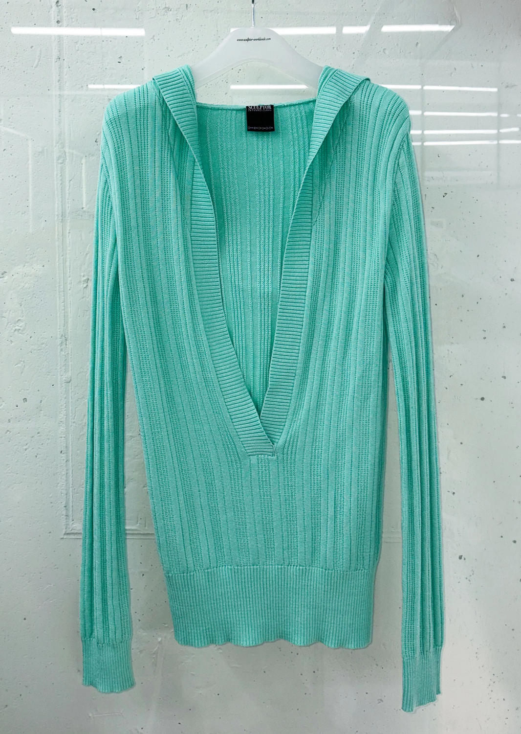 【SCULPTOR】Deep V Cut Hooded Sweater - 3 colors