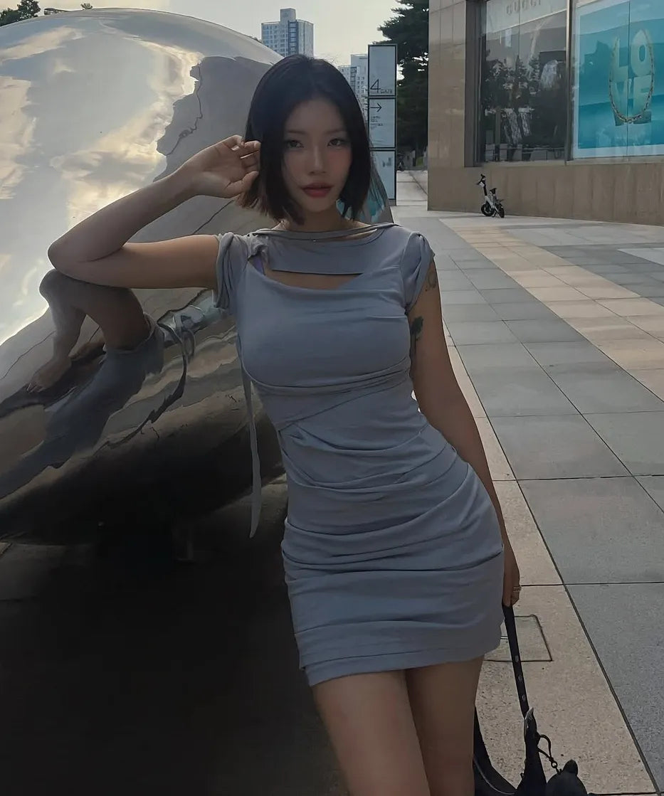 【Flare up】Asymmetrical Draped Strap Roll-Up Dress [Black / White / Gray]
