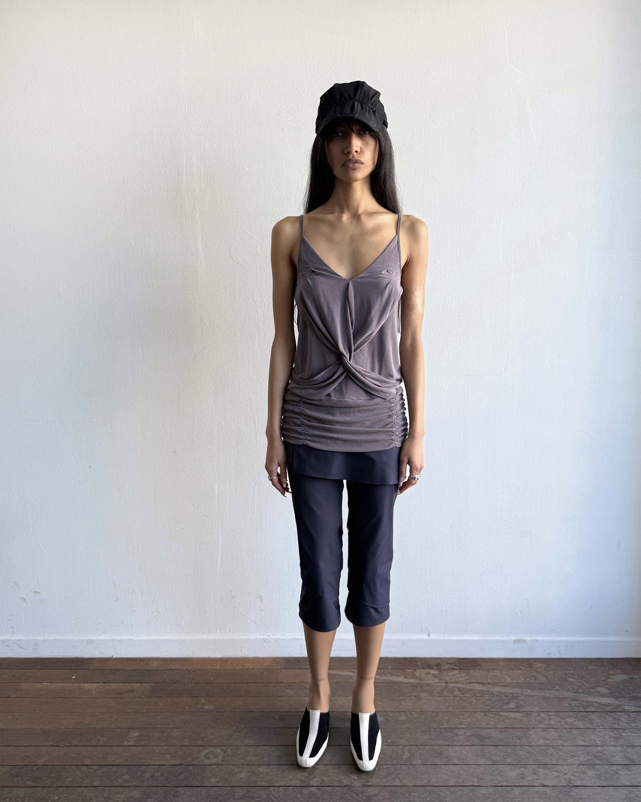 【mschief】TWIST DRAPED SLEEVELESS - 3 colors