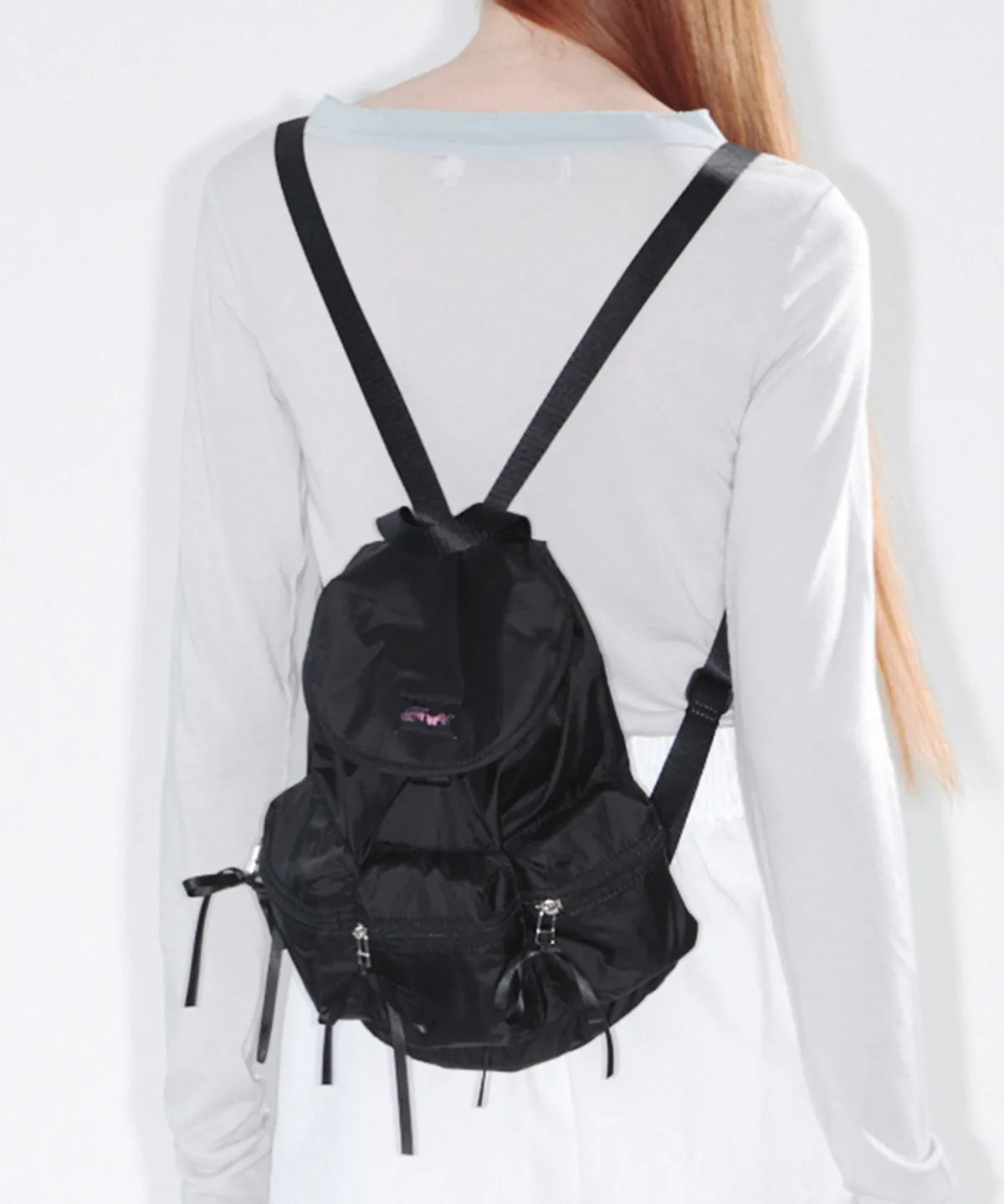 【fennec】BERRY POCKET BACKPACK [ SLIVER / BLACK ]