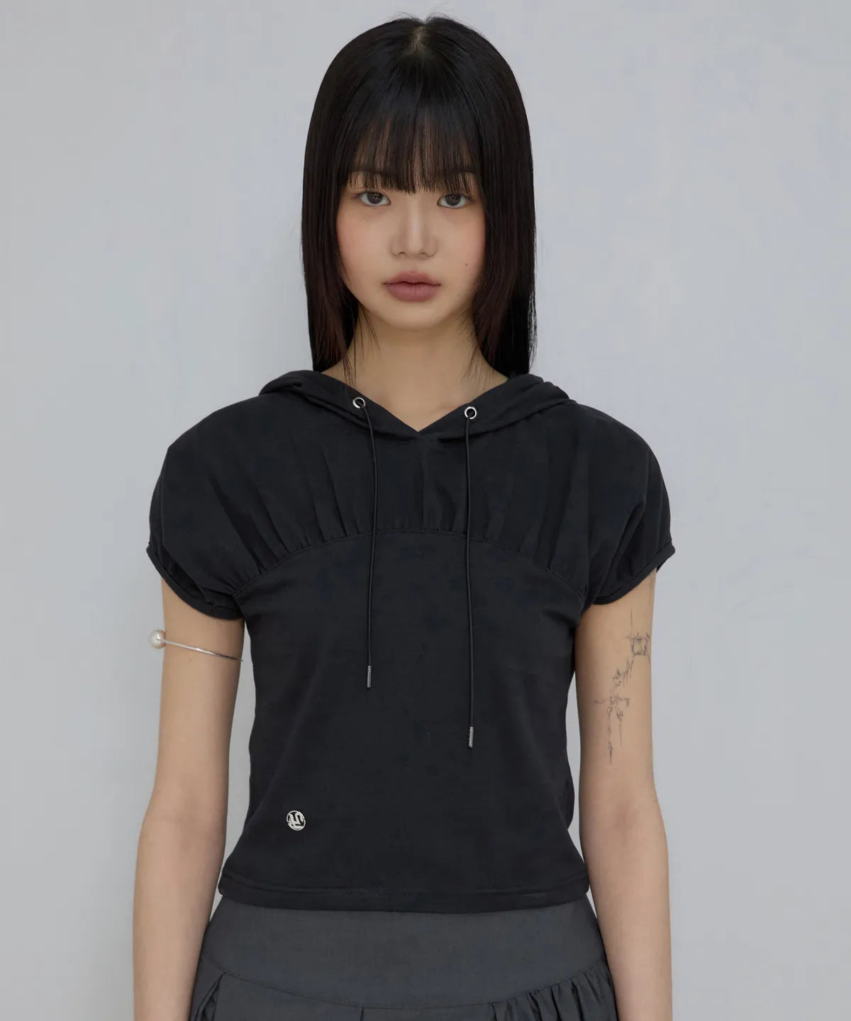 【Flare up】Kaya Shirred Hoodie [Black / Gray]