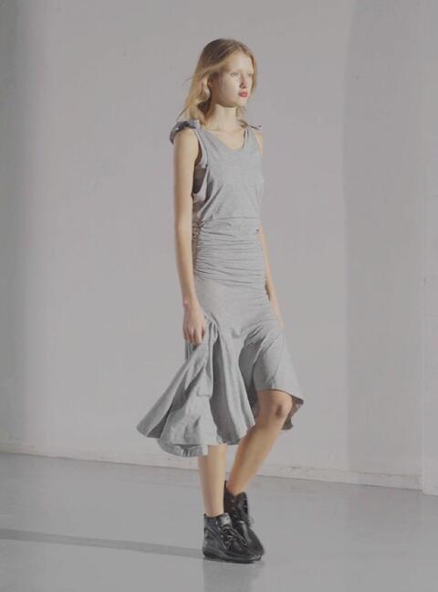 【odlyworkshop】Layered Scoop Dress - 3 colors
