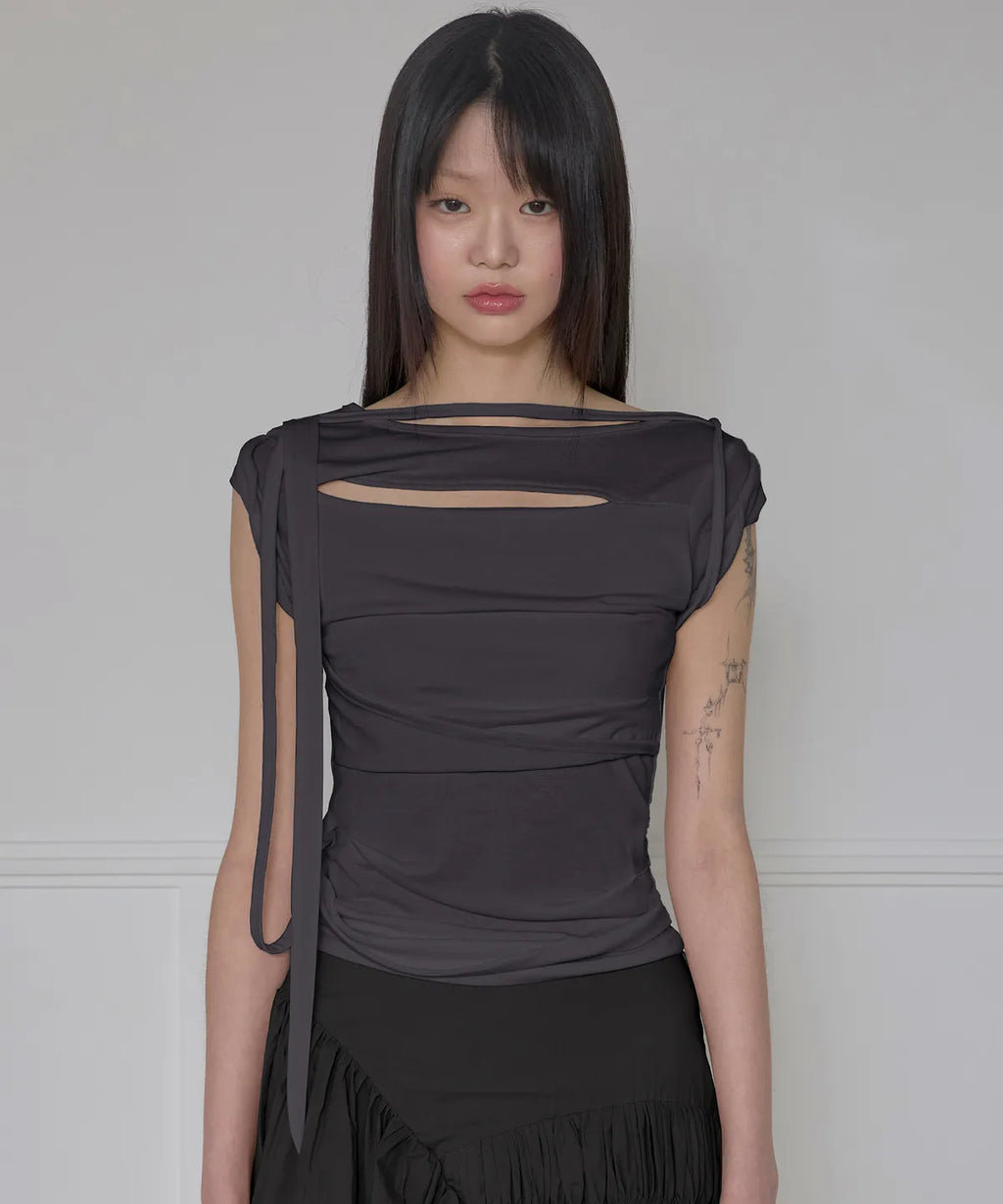 【Flare up】Asymmetrical Draped Strap Roll-Up T-Shirt [4 colors]