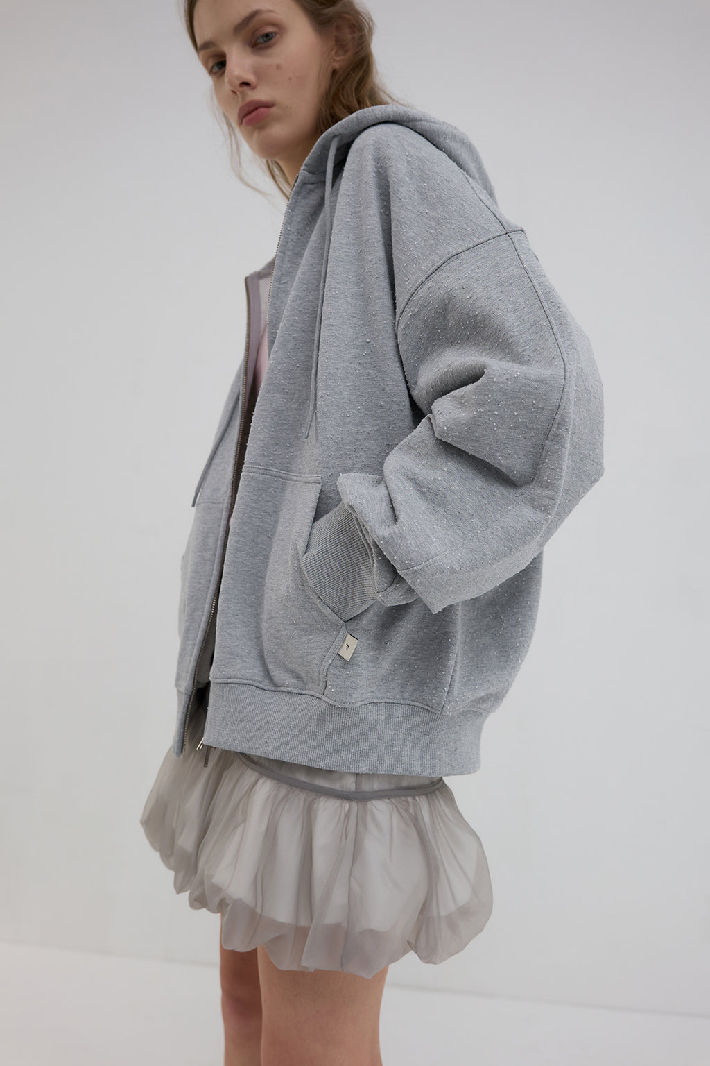 【overdue flair】ORGANZA LAYERED MINI SKIRT - GREY/WHITE