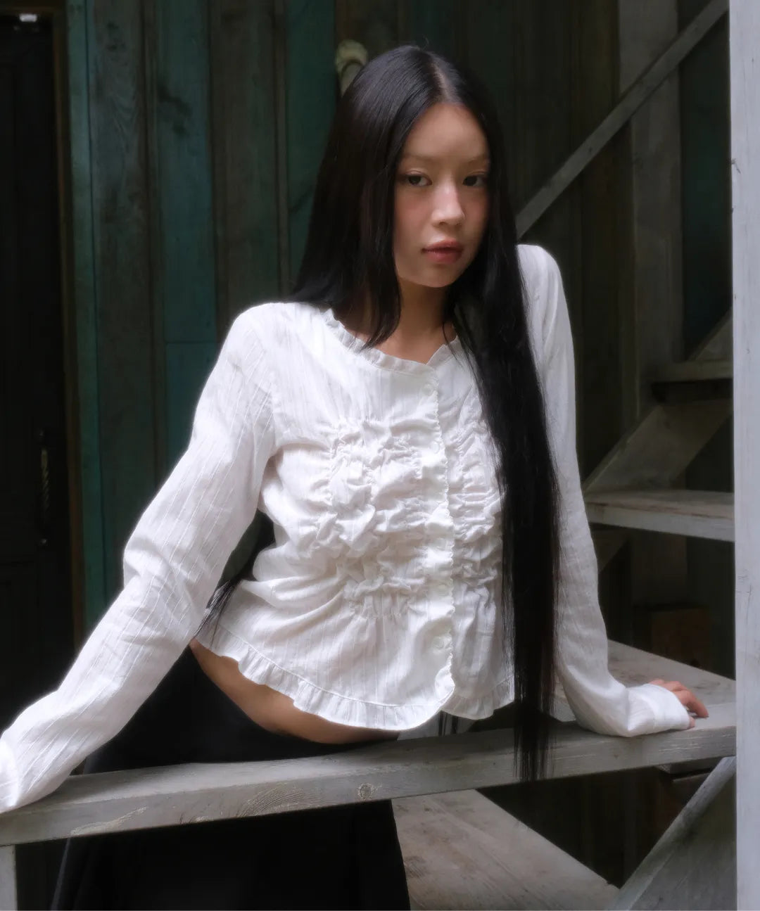 【Flare up】Saya Frill Puff Long Blouse [Black]