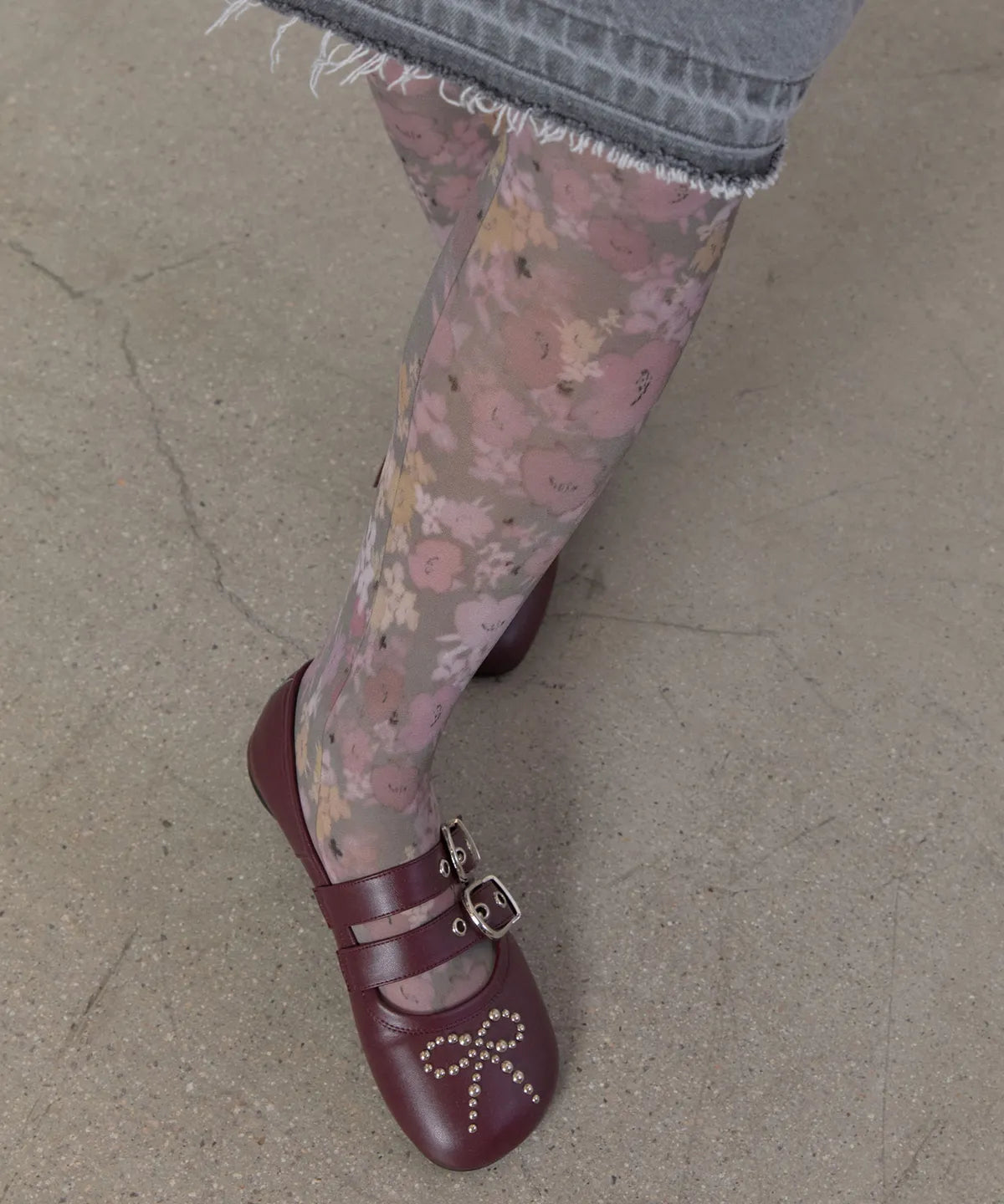 【typeservice】Powder Mist Tights [Brown / Gray ]