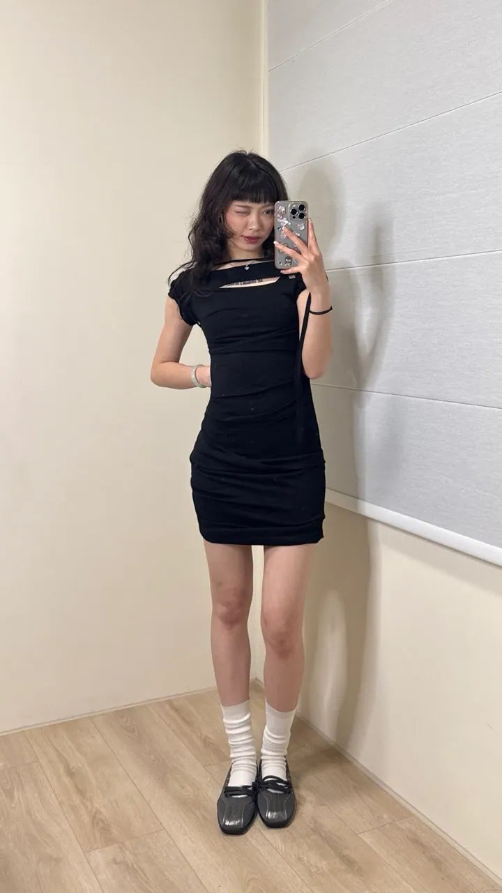 【Flare up】Asymmetrical Draped Strap Roll-Up Dress [Black / White / Gray]