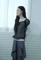 【Uglyshadow】 DOT SHIRRING BLOUSE [ BLACK / BLUE ]