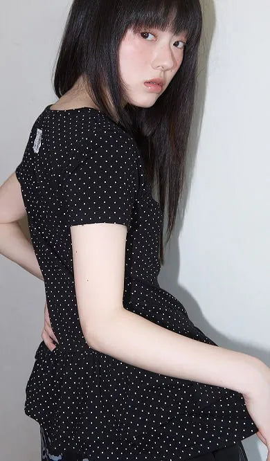 【Fancy Club】FRILL LAYERED DOT TEE [White / Black]