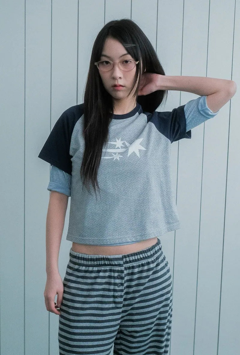 【niceghostclub】  3star dot raglan crop tee [ black / grey ]