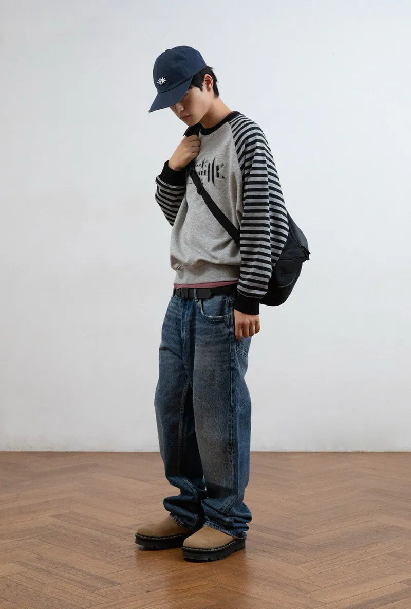 【niceghostclub】STRIPE 3STAR RAGLAN SWEATSHIRTS [WHITE / GREY]