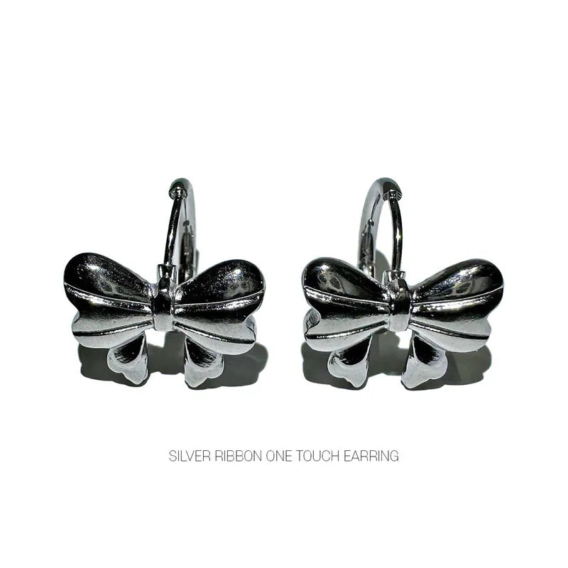 【3amgang】SILVER RIBBON ONE TOUCH EARRING