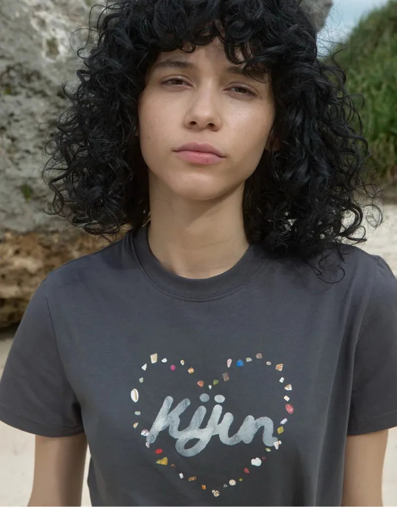 【kijun】Pebble Heart Tee [Off-White / Charcoal]