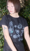 【Fancy Club】GLITER MAZY LOGO TEE [Black]