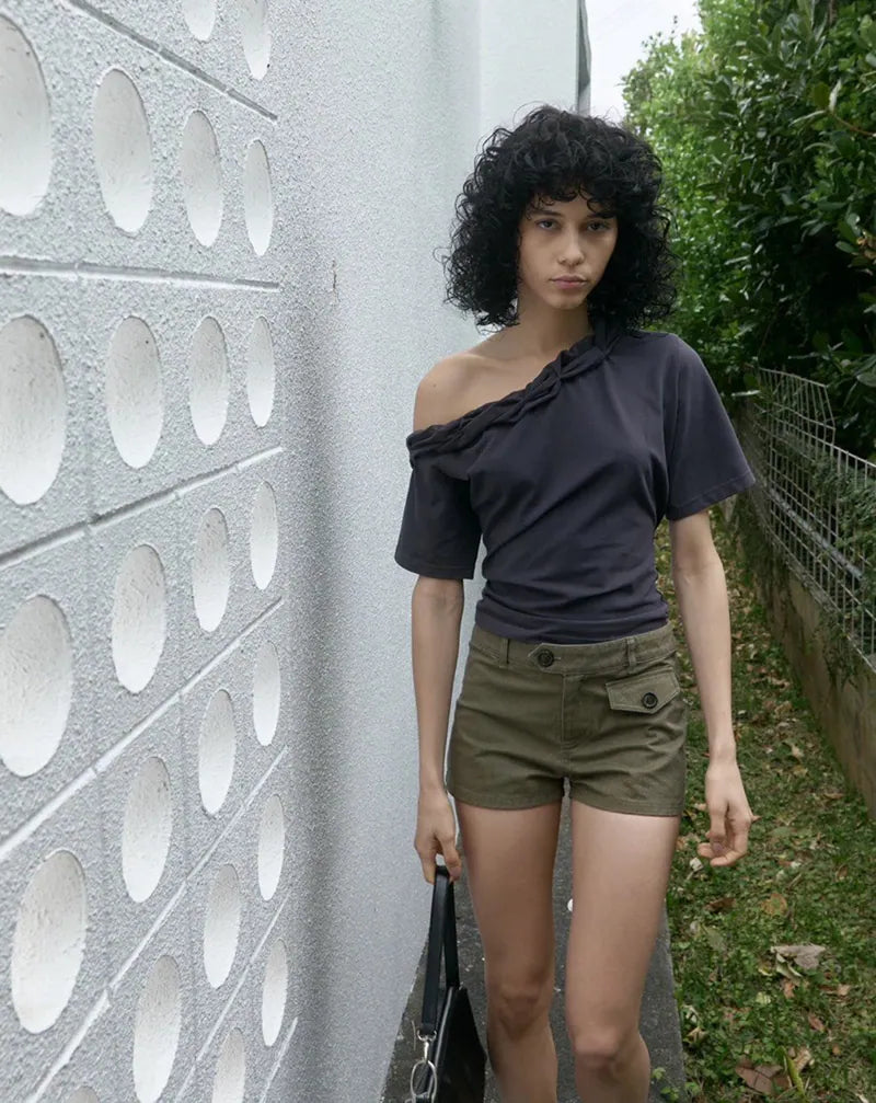 【kijun】Twist One-Shoulder Top [Off-White / Charcoal]