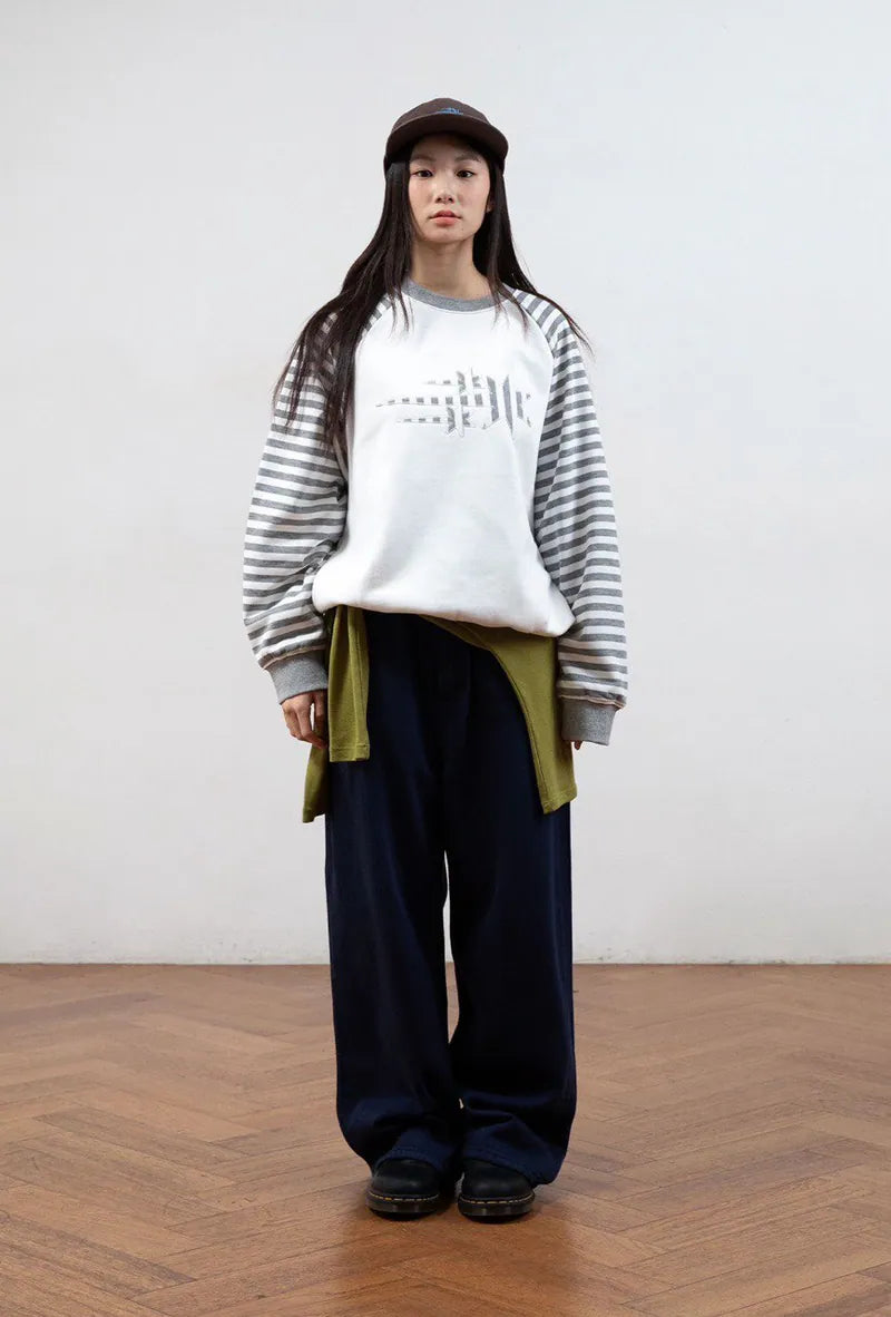 【niceghostclub】STRIPE 3STAR RAGLAN SWEATSHIRTS [WHITE / GREY]