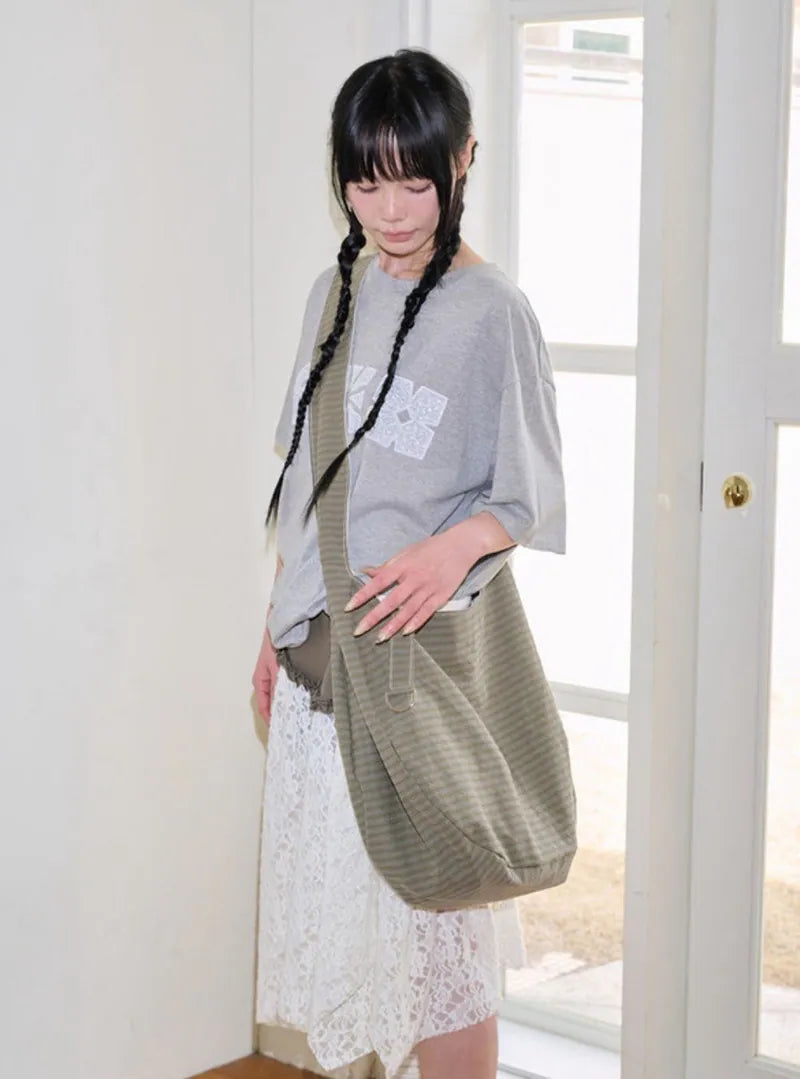 【itzavibe】REVERSIBLE BAG - LEOPARD / STRIPE