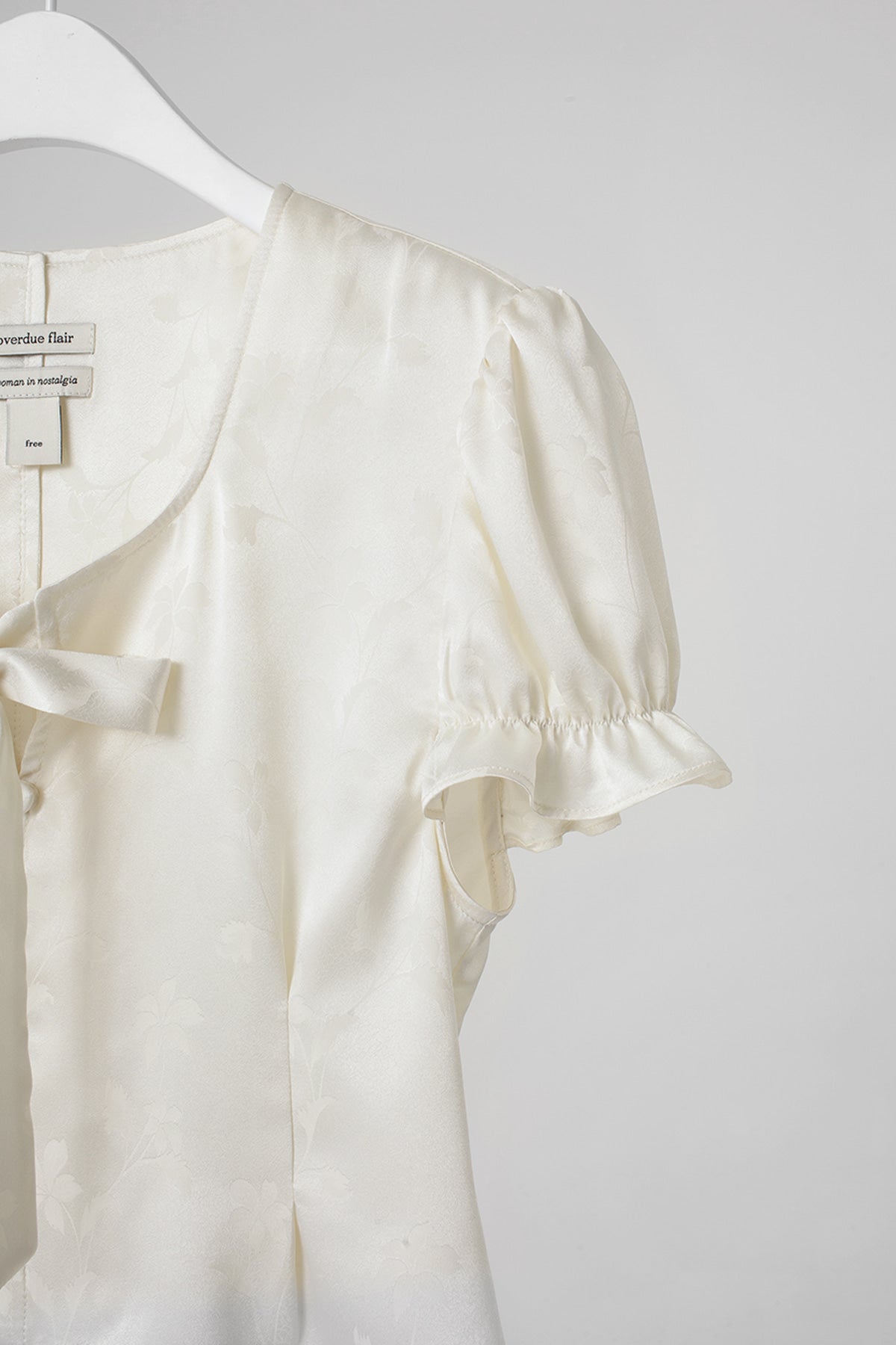 【overdue flair】JACQUARD CROP BLOUSE