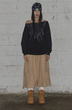 【Fancy Club】NECKLISS ONE-SHOULDER SWEATSHIRT [Gray / Black]