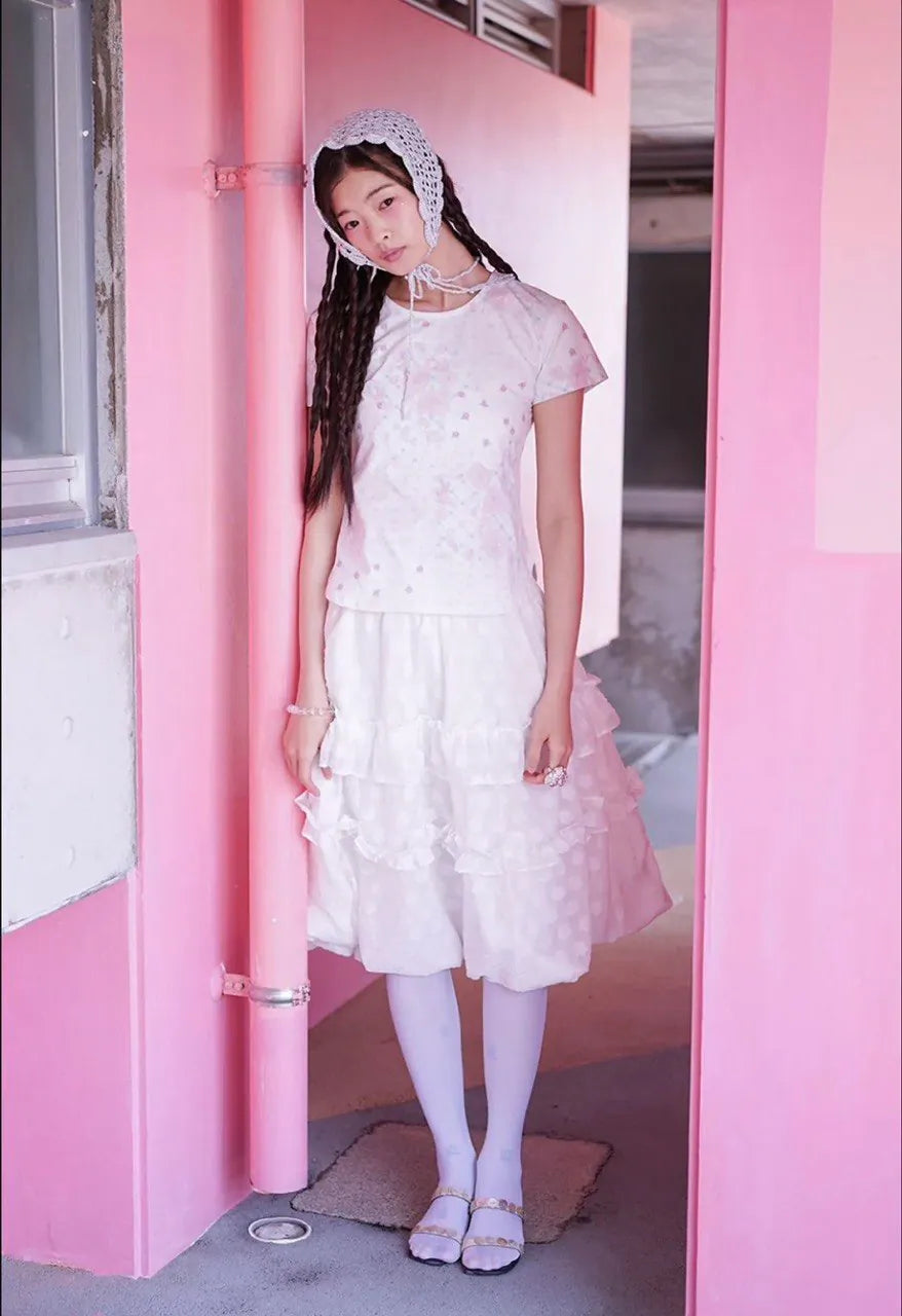 【typeservice】Flower Applique Curve Short Sleeve Top [Pink]