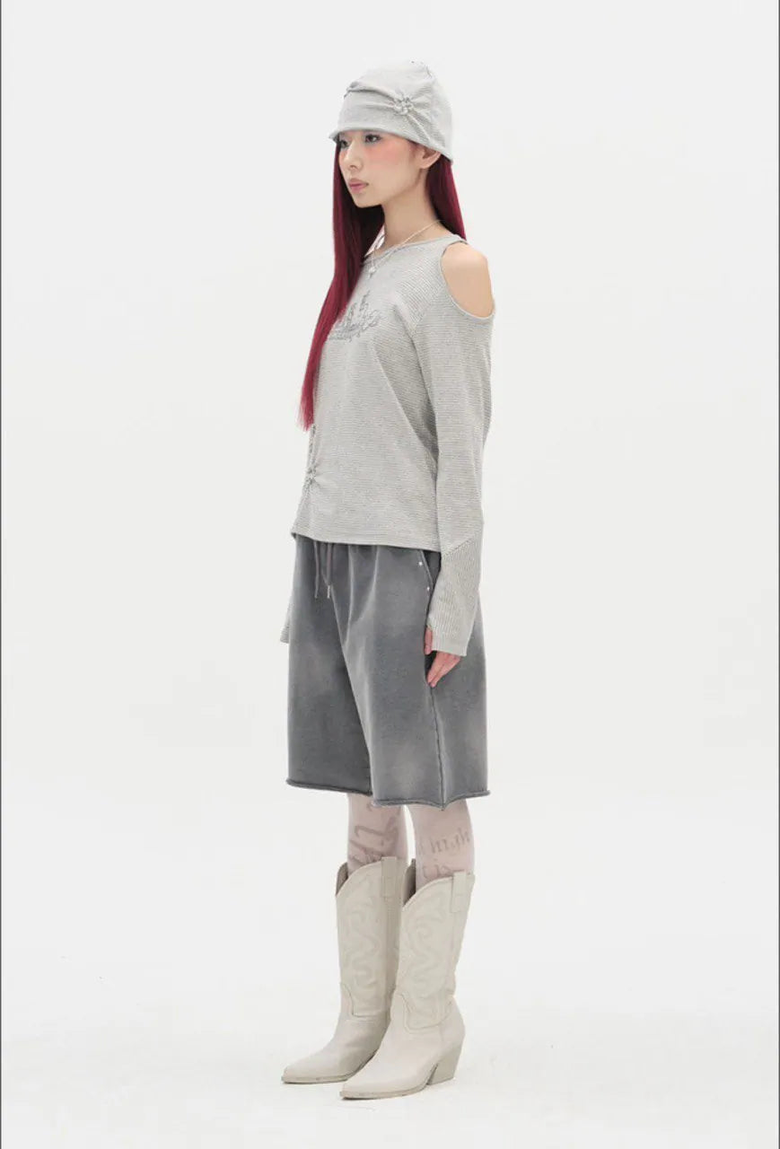 【typeservice】Flower Button Cut Out Top [Gray / Green]