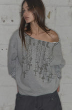 【Fancy Club】NECKLISS ONE-SHOULDER SWEATSHIRT [Gray / Black]