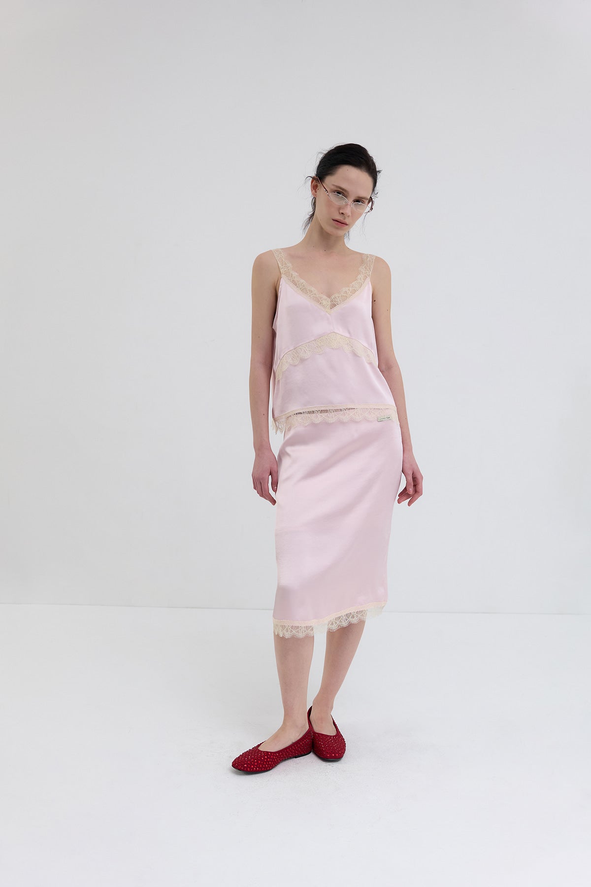 【overdue flair】 LACE SATIN MIDI SKIRT - 2 colors