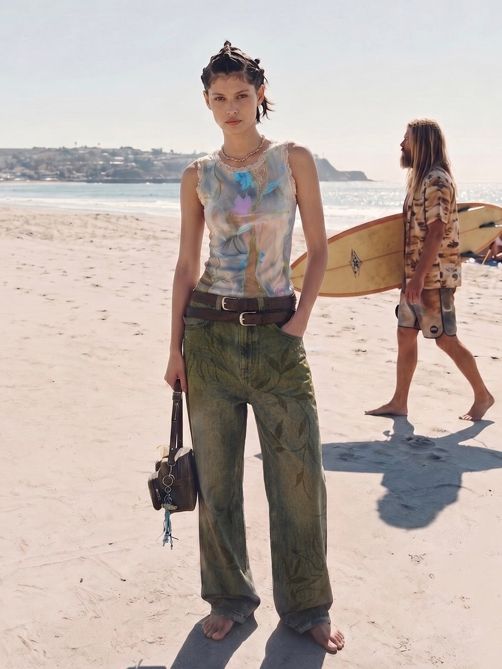 【ADSB】FISH & BUTTERFLY LACE EMBROIDERED TANK TOP