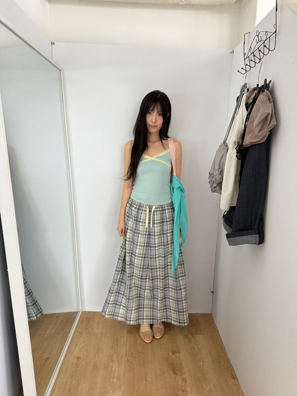 【hippie dippy】撞色拼接蕾絲背心 - 4 colors