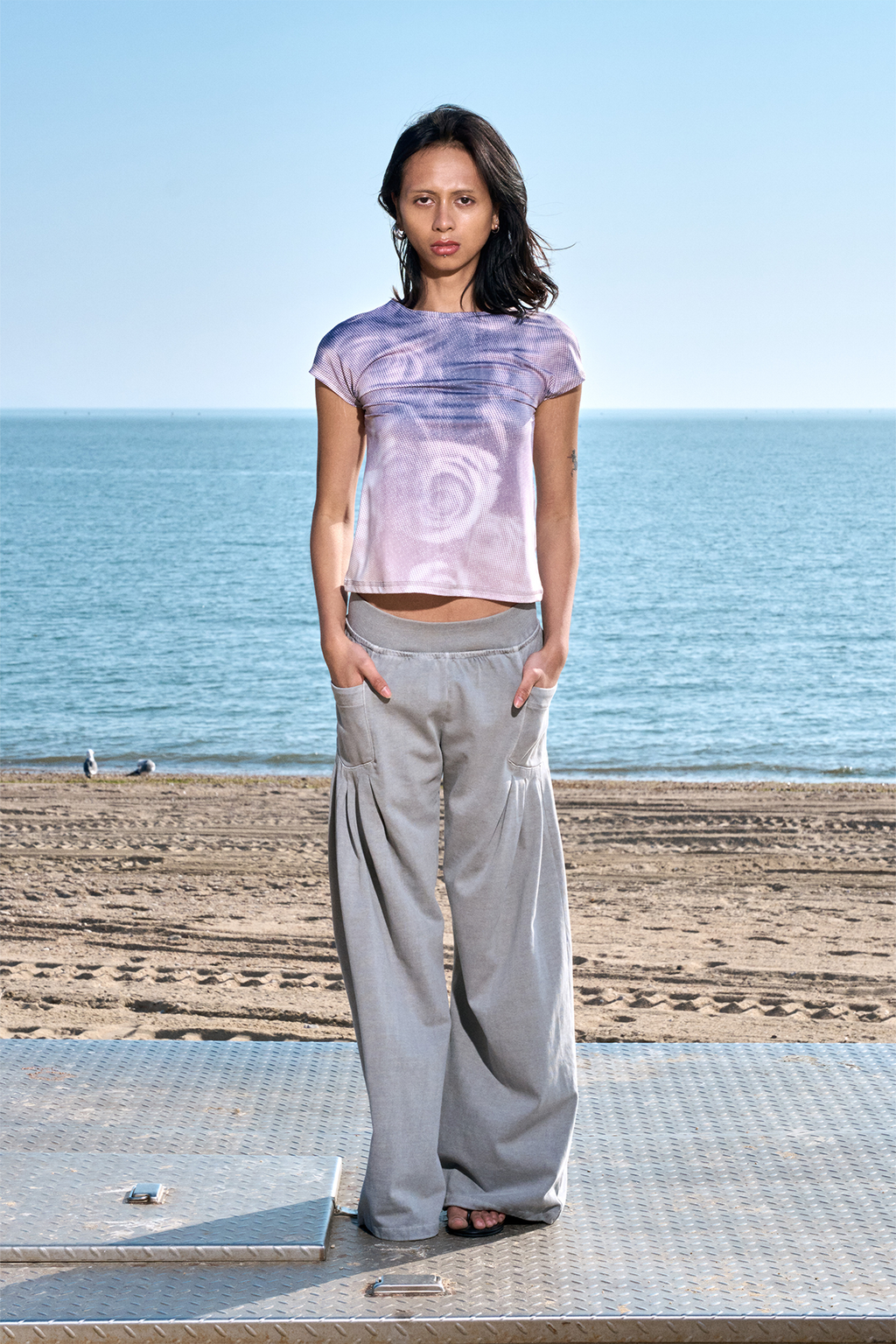 【odlyworkshop】 Rose Haze Tee  - 3 colors